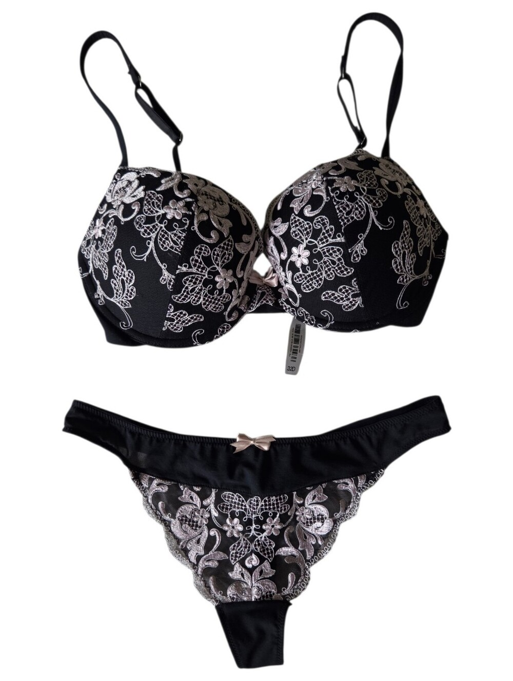 NEW adore me black pink embroidered lace bra panty set 32d / m lingerie
